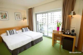 Hotel Zaragoza Plaza - San Sebastián - 9