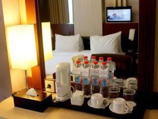 Hotel Santika Tasikmalaya - Tasikmalaya - 8