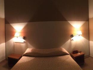 Hotel Plaza - 3