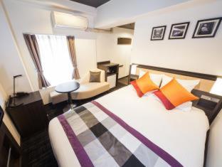 HOTEL MYSTAYS Shinsaibashi - Osaka - 1