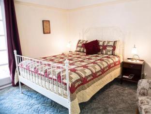 Rosebridge House Bed & Breakfast Adult Retreat - Gooseberry Hill - 2