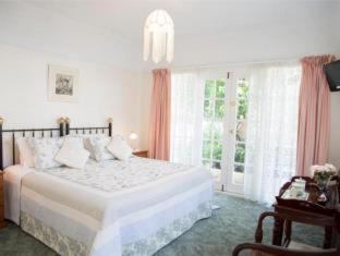 Rosebridge House Bed & Breakfast Adult Retreat - Gooseberry Hill - 1