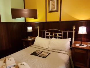 Bridgefield Guest House - 8