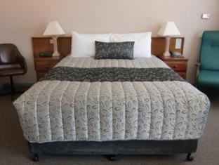 Castle Motel Bairnsdale - 9