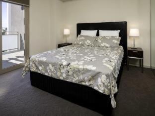 Baileys Serviced Apartments - Perth - 9