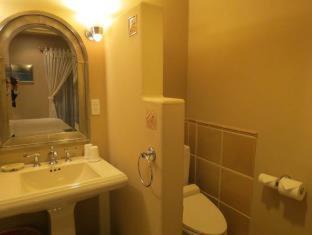 Poppy Springs Resort & Spa - 5