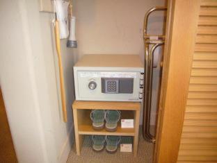 Poppy Springs Resort & Spa - 3