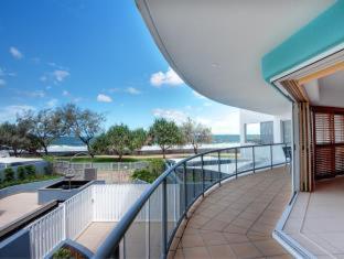 Rolling Surf Resort - Caloundra - 4