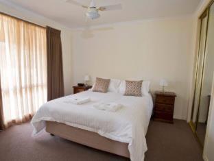 Echuca Moama Holiday Villas - 3