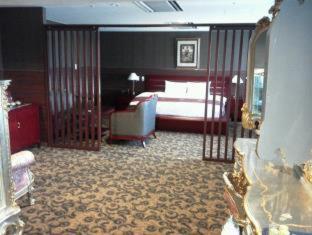King Ambassador Hotel Kumagaya - Kumagaya - 9