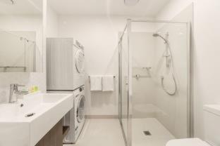 Whitehorse Apartments Hotel - 2