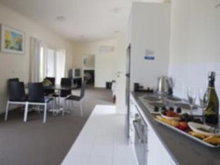 Horizon Holiday Apartments - 9
