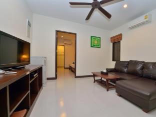 Happy Cottage - 2