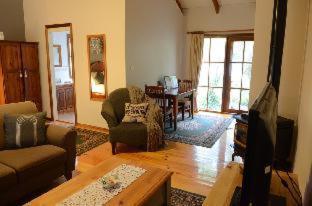Glenview Retreat Luxury Accommodation - 8