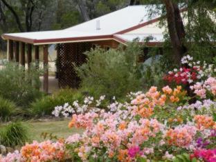 Rubyvale Motel & Holiday Units - An Adults Only Getaway - Rubyvale - 1