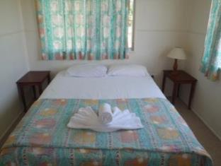 Ocean Breeze Units - Bowen - 2