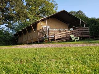 Leafy Fields Glamping - 9