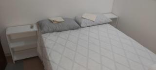 dpto centrico con oficina consultorio - 2