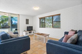 2/56 Lawson Street@Clarkes Beach - 2
