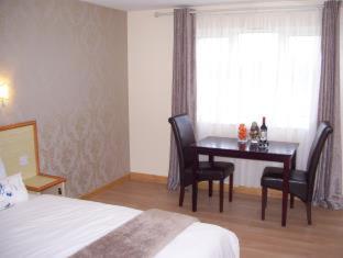 Travel Plaza Hotel - 4