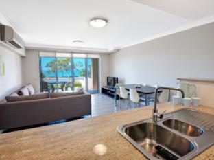 The Point Resort - Bargara - 1