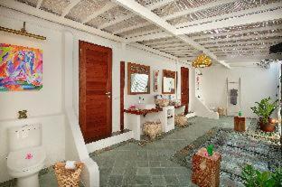 PinkCoco Gili Air - Constant Surprises & for Cool Adults Only - Gili Air - 1