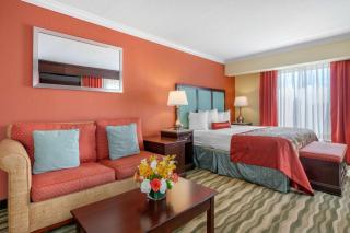 Best Western Plus Palm Beach Gardens Hotel & Suites and Conference Ct - Palm Beach Gardens - 3