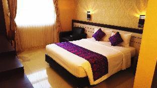 Grand Madani Hotel - Mataram - 4