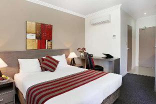 Best Western Plus Camperdown Suites - Sydney - 1
