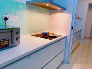 Luxury Seaview Family Suite by Little Cabin - 9