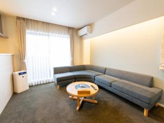 GRAND BASE Hiroshima Ekimae - Hiroshima - 1