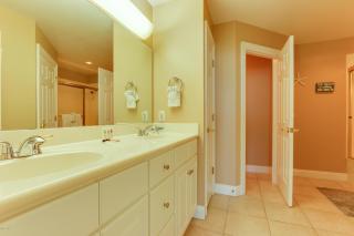 Comfortable Modern Condo with Amazing Ocean View from 750 sqft Balcony - Unit 0107 - Panama City Beach - 5