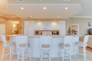 Comfortable Modern Condo with Amazing Ocean View from 750 sqft Balcony - Unit 0107 - Panama City Beach - 4
