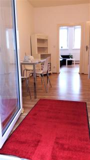 Private apartments with direct subway entrance - Fürth - 6