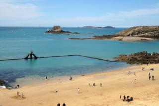B&B HOTEL Saint Malo Sud - Saint-Jouan-des-Guérets - 4