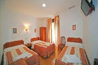 Hostal San Antonio - 2
