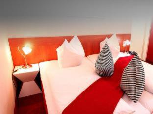 Hotel Falkenturm - Munich - 8