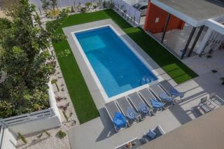 Colour Residences - 4