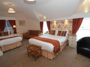 Lion Hotel & Studio Apartments - Criccieth - 1