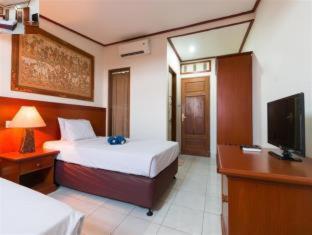 RedDoorz Plus at Mahajaya Hotel Denpasar - 1