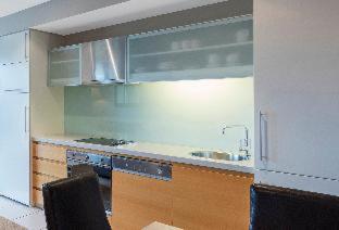 Oaks Glenelg Plaza Pier Suites - Adelaide - 1