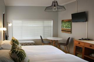 Olive tree private rooms in Stellenbosch- No Load Shedding - Stellenbosch - 7