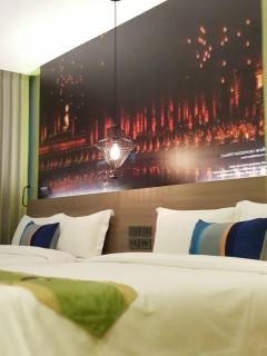 Bizotel Premier Hotel & Residence - 2