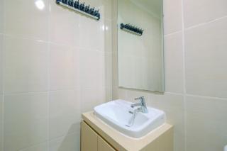 Exclusive Studio at The Oasis Cikarang Apartment By Travelio - 1