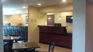 Cobblestone Hotel & Suites - Knoxville - Knoxville - 1