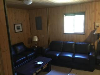 Barney’s Lakeside Resort - 3