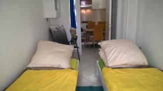 51381Leverkusen Ferienwo - Monteurwo - Bungalow - 6 Pers. - drei Zim je 2 Betten - löffelfertig -Zur Sonnenblume - Lippe - 7