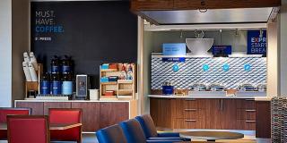 Holiday Inn Express & Suites - Savannah W - Chatham Parkway by IHG - Savannah - 3