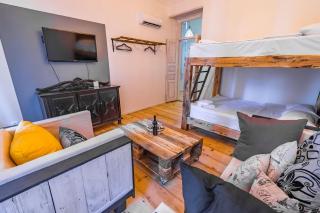 HB apartments Vasil Petriashvili - Tbilisi - 1