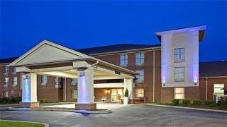 Holiday Inn Express Fairfield by IHG - Fairfield - 8